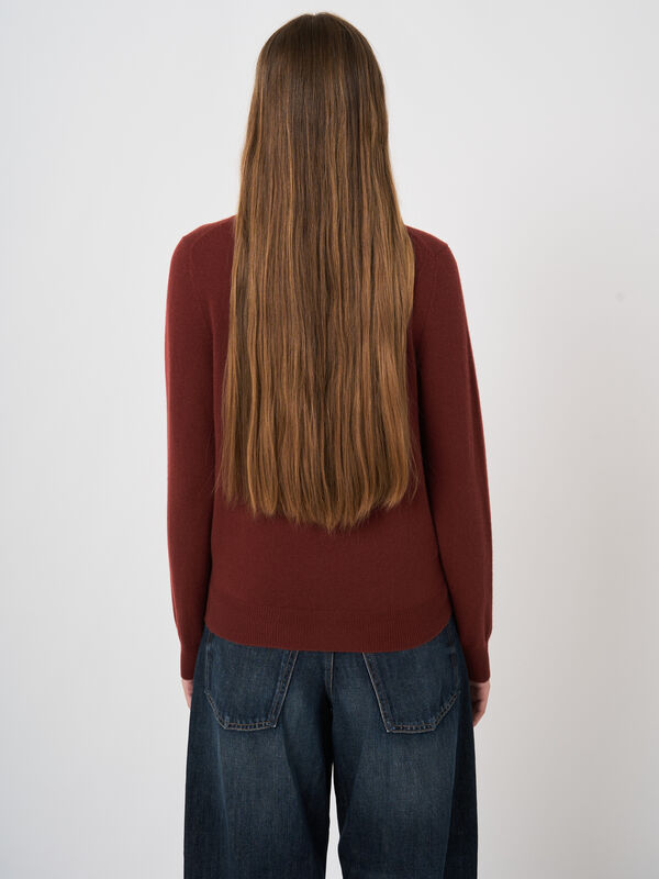 Feinstrick-Kaschmirpullover mit V-Ausschnitt image number 3