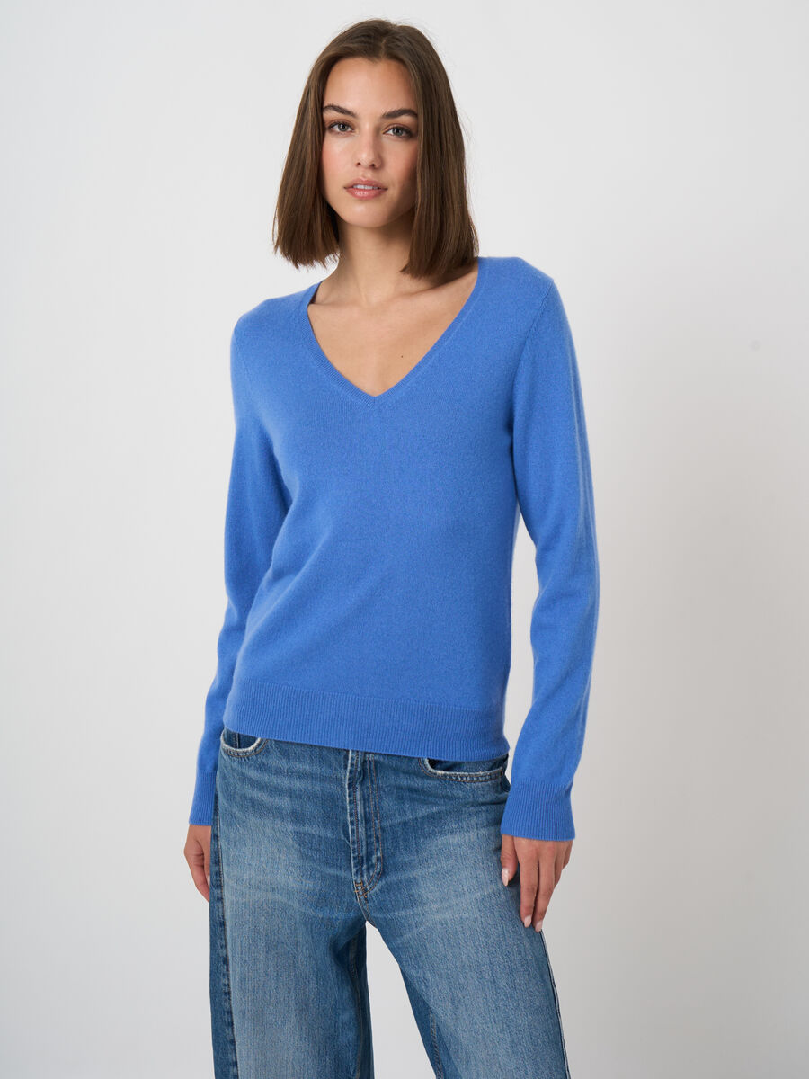 Organic Cashmere V-Neck Sweater image number 0