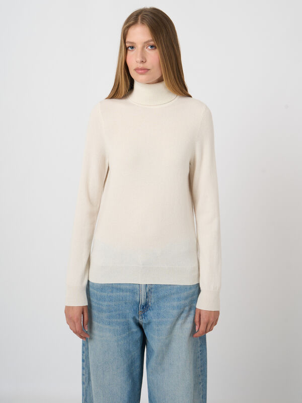 Basic Rollkragenpullover Aus Bio-Kaschmir image number 1