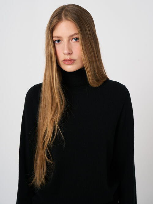 Basic-Rollkragenpullover aus Bio-Kaschmir