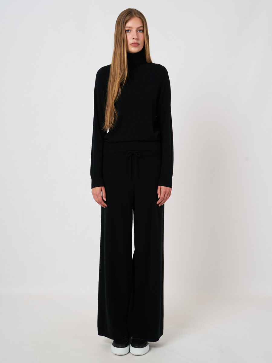 Basic-Rollkragenpullover aus Bio-Kaschmir image number 2