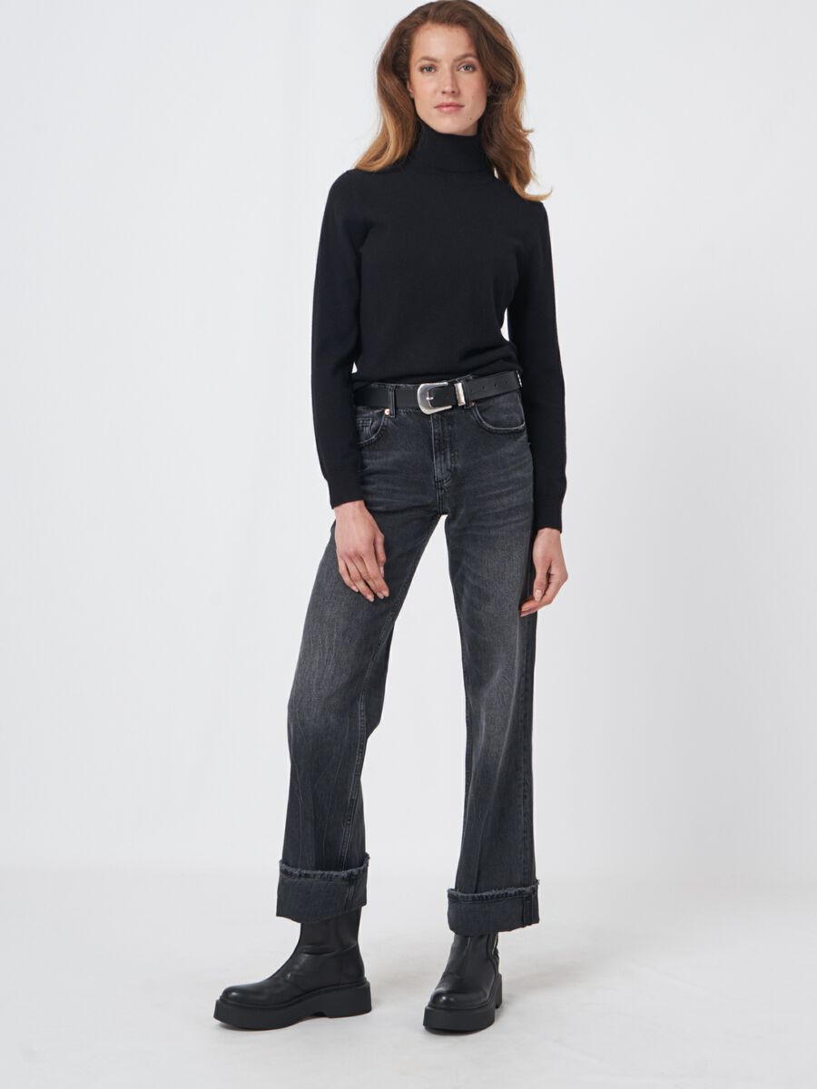 Basic-Rollkragenpullover aus Bio-Kaschmir image number 4