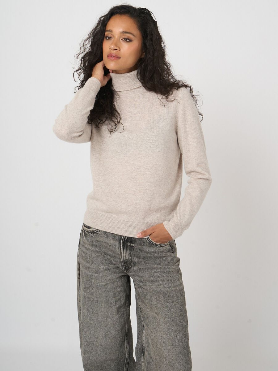 Basic-Rollkragenpullover aus Bio-Kaschmir image number 2