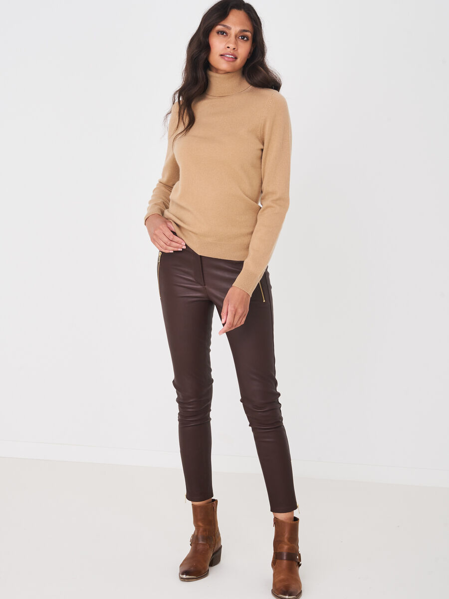 Basic organic cashmere turtleneck sweater image number 90