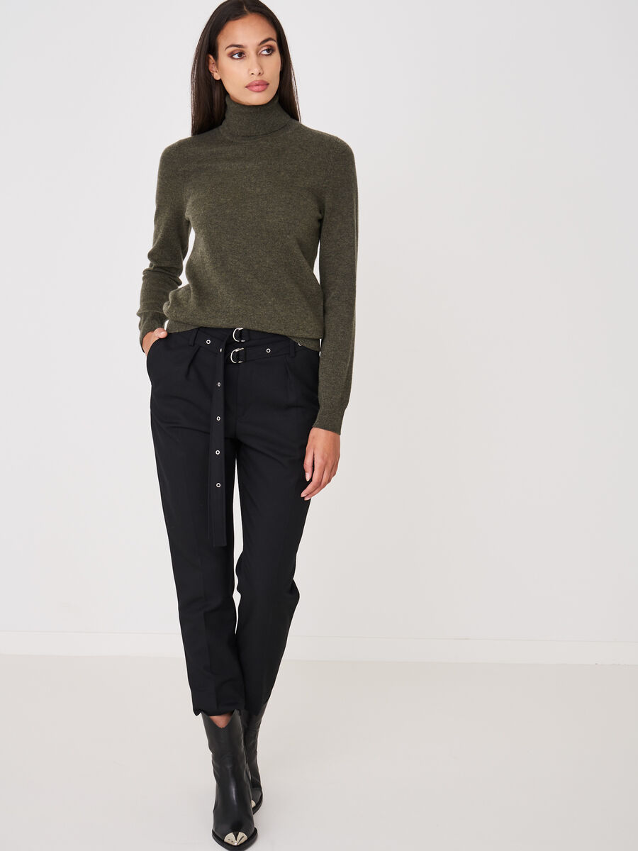 Basic organic cashmere turtleneck sweater image number 98