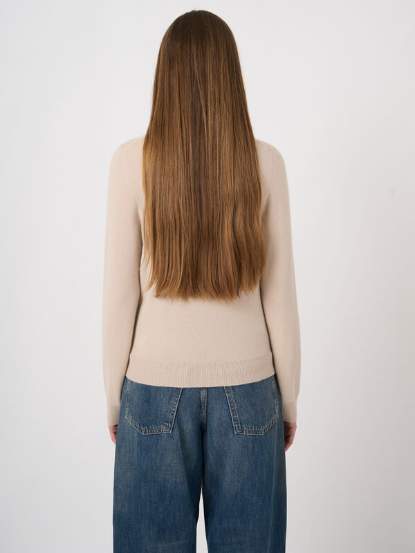 Basic Rollkragenpullover Aus Bio-Kaschmir image number 3
