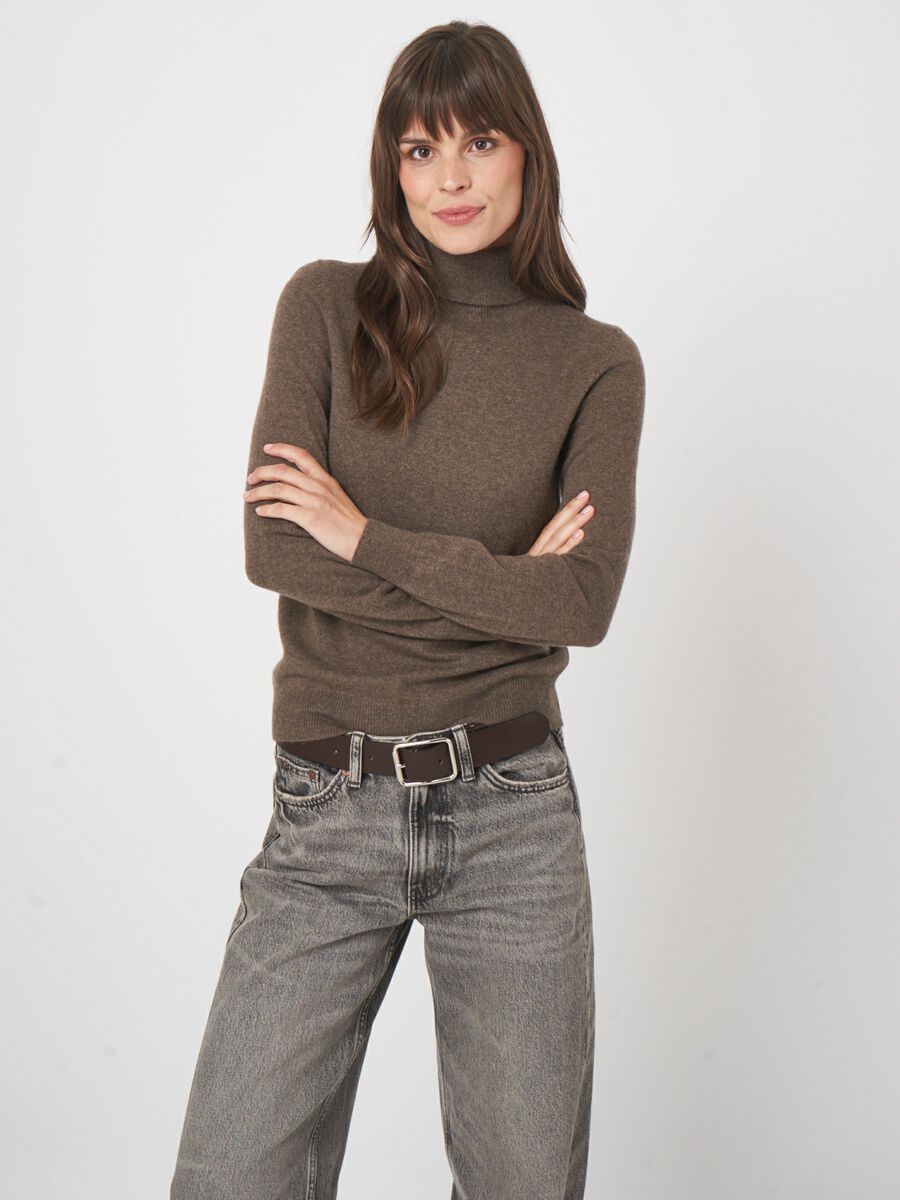 Basic-Rollkragenpullover aus Bio-Kaschmir image number 2