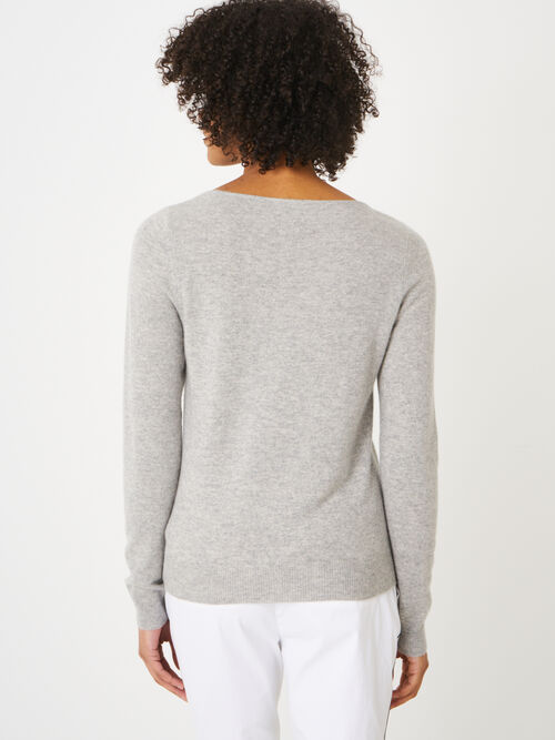 Basic boat neck sweater in organic cashmere