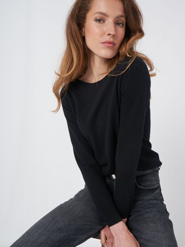 Basic boothals trui van biologisch kasjmier image number 1