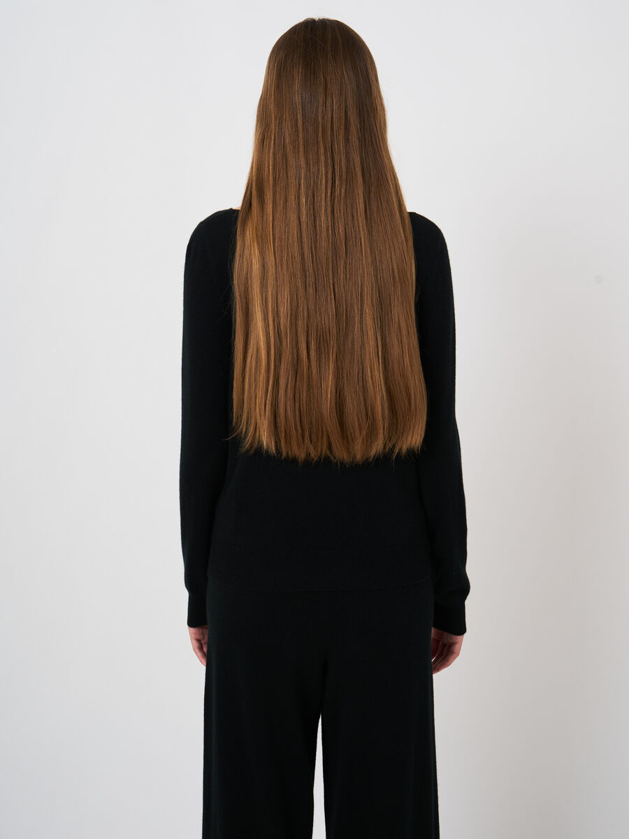 Basic-Pullover mit U-Boot-Ausschnitt aus Bio-Kaschmir image number 3