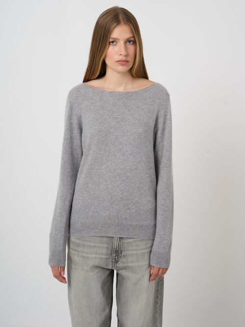 Basic organic cashmere boat neck jumper