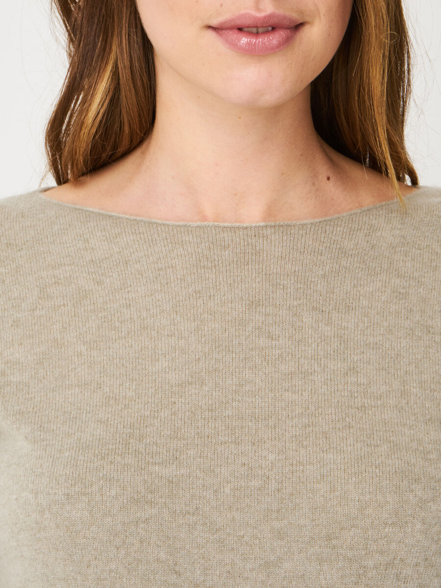 Basic boat neck sweater in organic cashmere image number 89