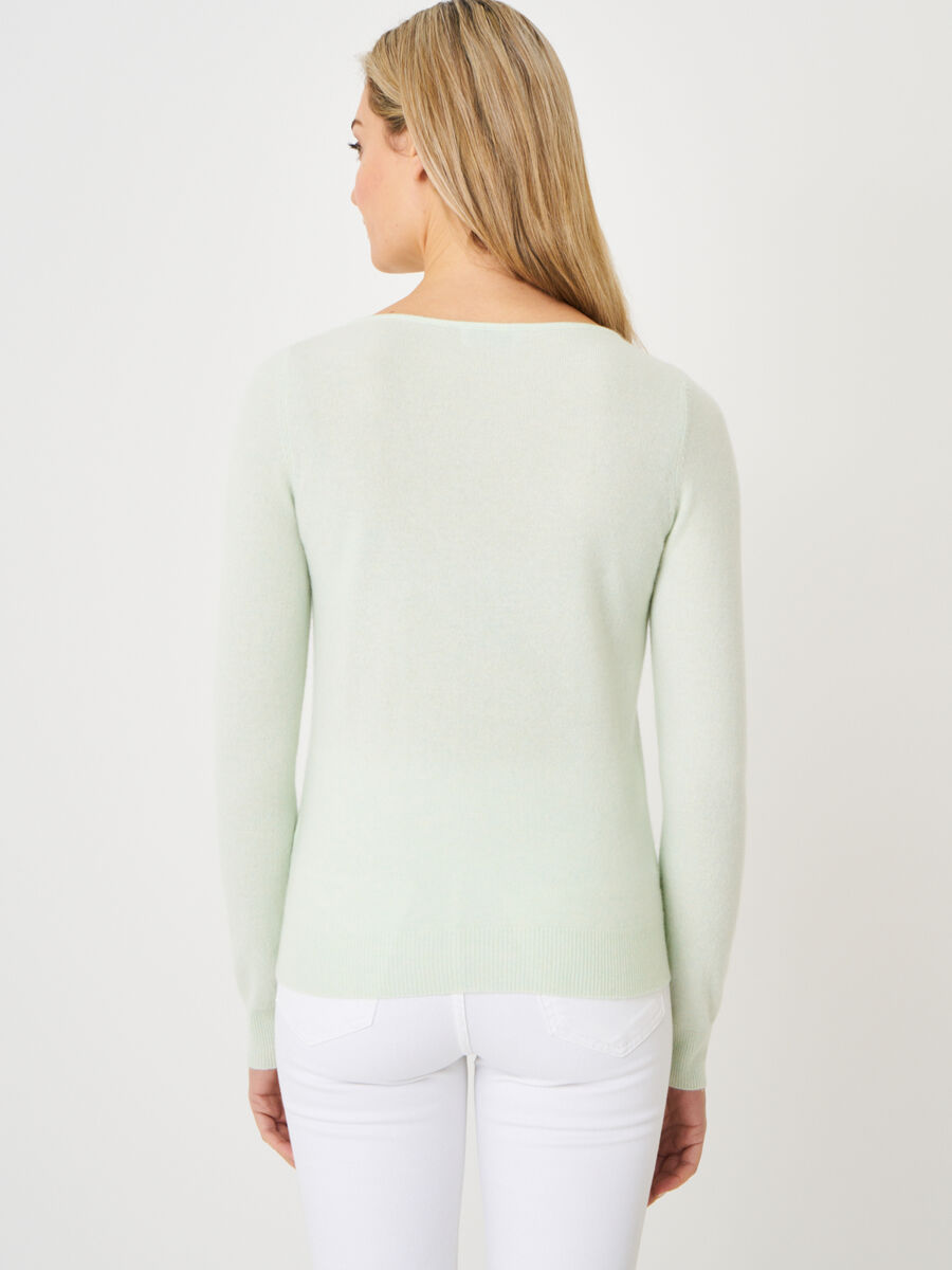 Basic boat neck sweater in organic cashmere image number 96