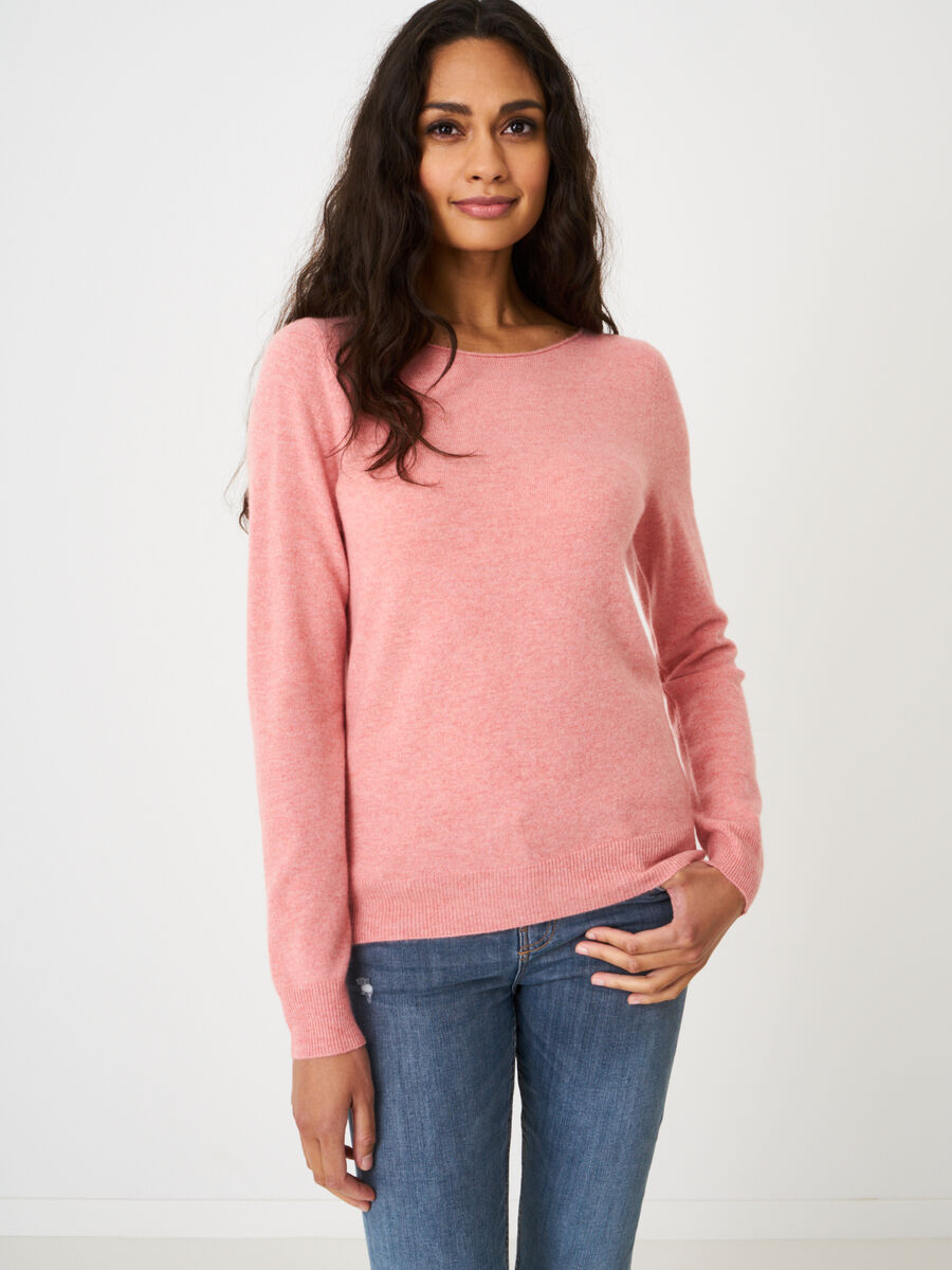 Basic boat neck sweater in organic cashmere image number 103