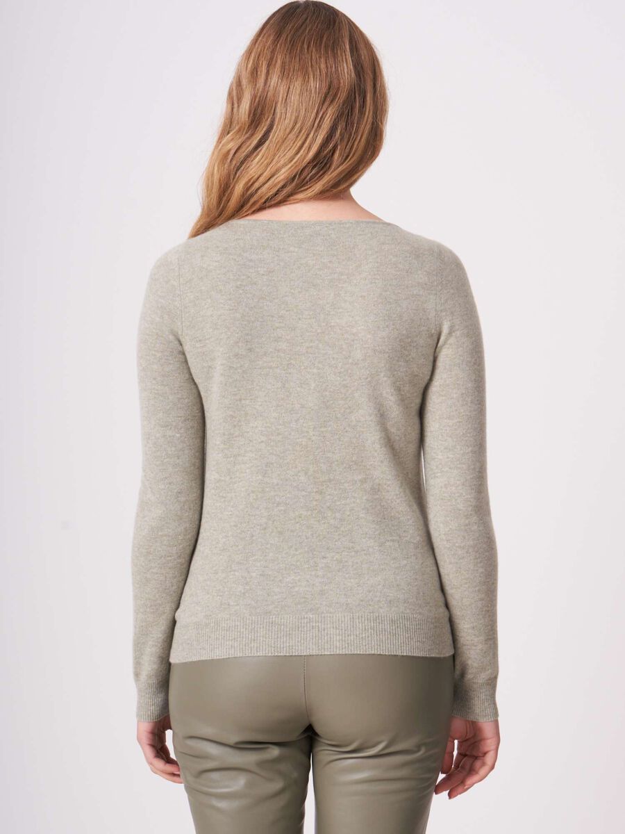 Basic boat neck sweater in organic cashmere image number 116