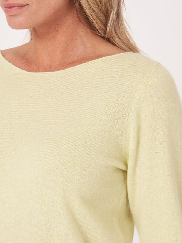 Basic-Pullover mit U-Boot-Ausschnitt aus Bio-Kaschmir image number 3