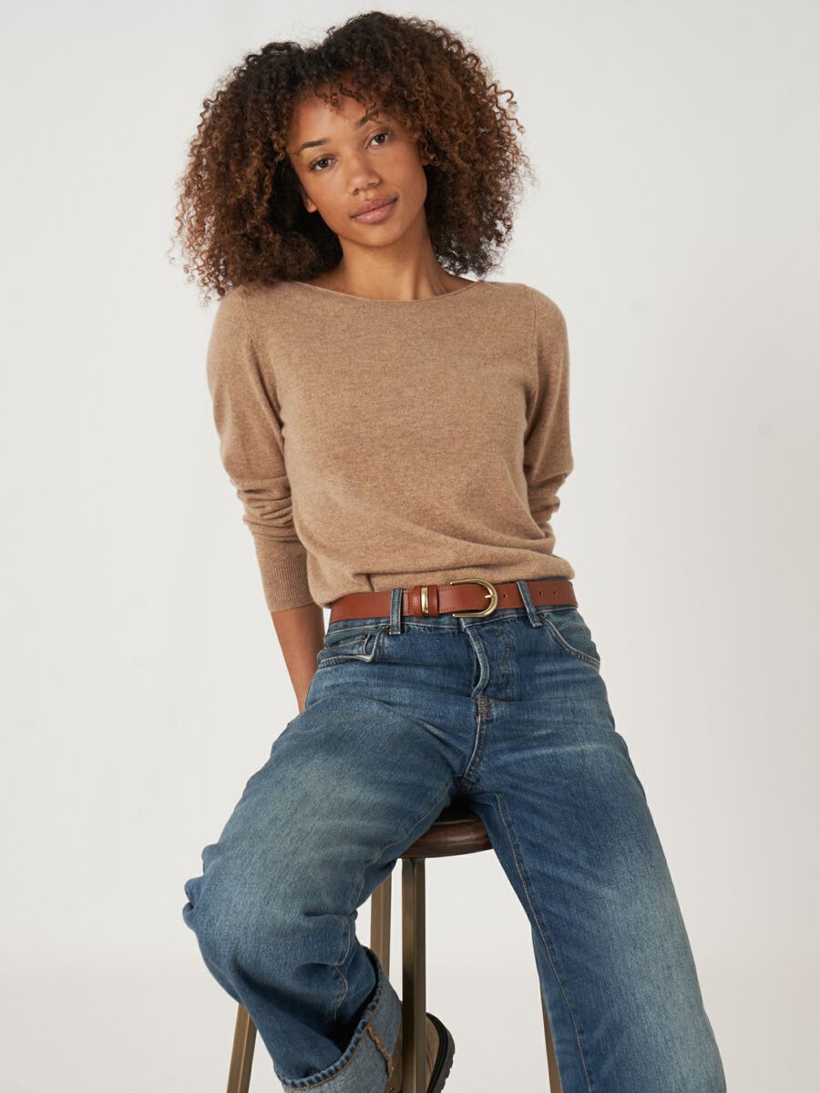 Basic boat neck sweater in organic cashmere image number 53