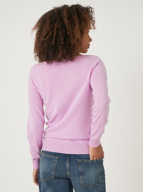 Basic boat neck sweater in organic cashmere