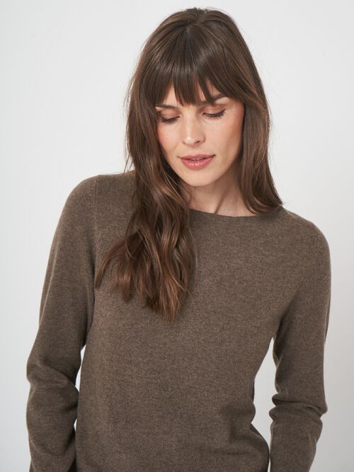 Basic boothals trui van biologisch kasjmier