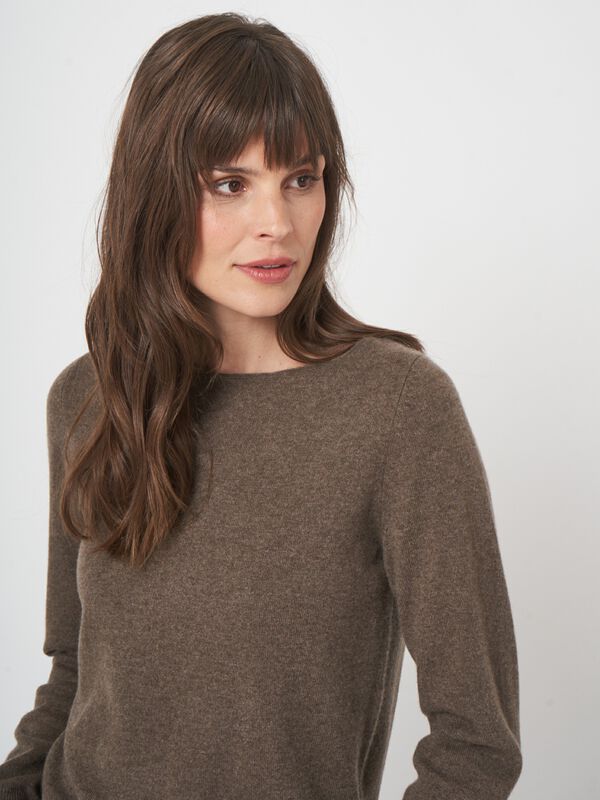 Basic boothals trui van biologisch kasjmier image number 3