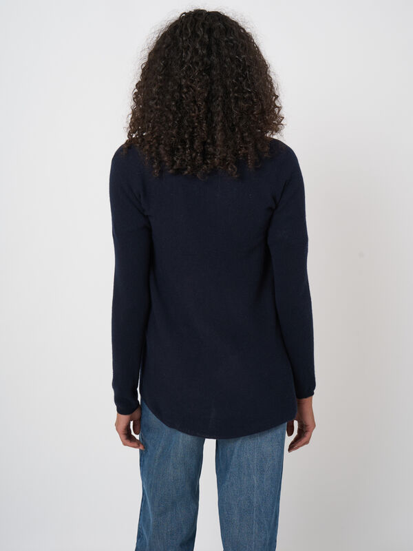 Cardigan van 100% biologisch kasjmier met sjaalkraag image number 4