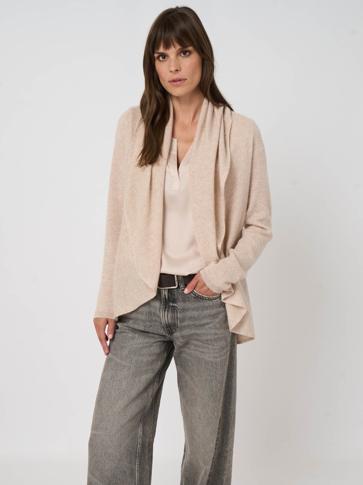 Open organisch cashmere vest met sjaalkraag afbeelding