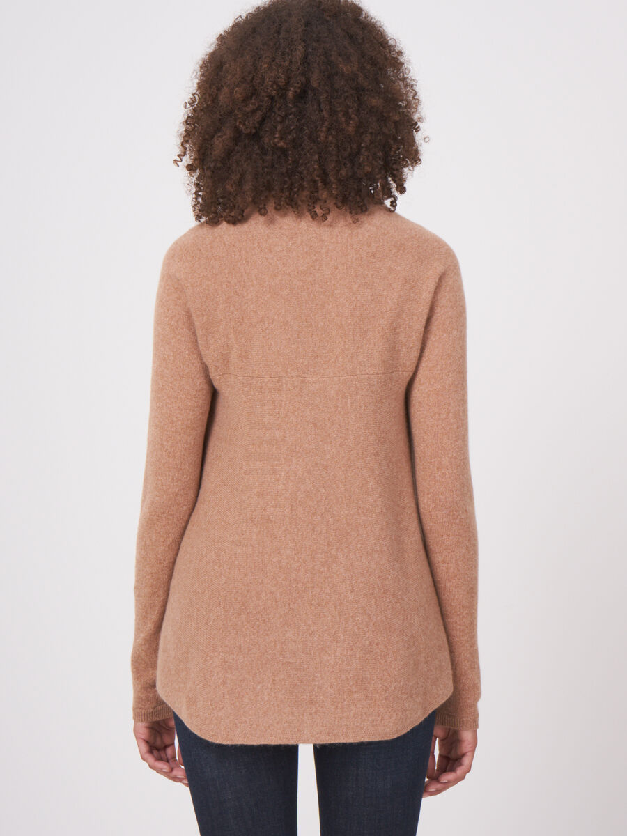 Offene Strickjacke mit Schalkragen aus Bio-Kaschmir image number 95