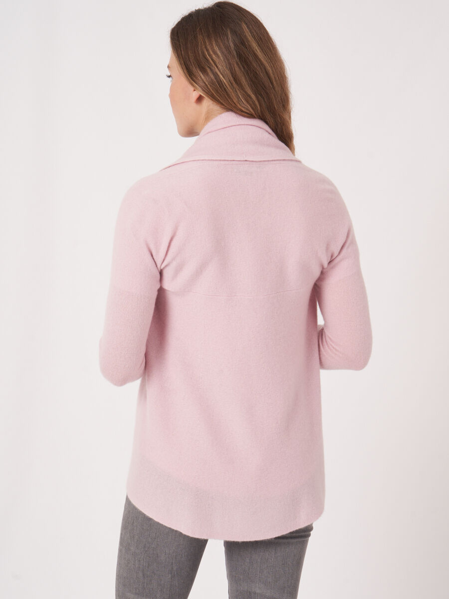 Offene Strickjacke mit Schalkragen aus Bio-Kaschmir image number 119