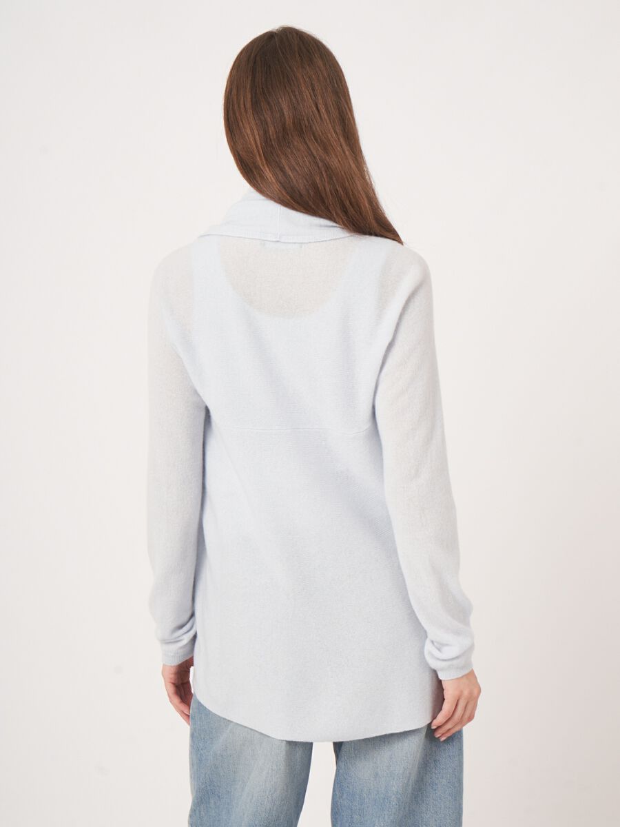 Open organisch kasjmier vest met sjaalkraag image number 5