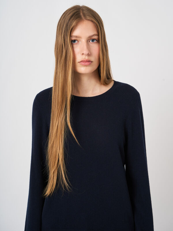 Pull col rond en cachemire biologique image number 0