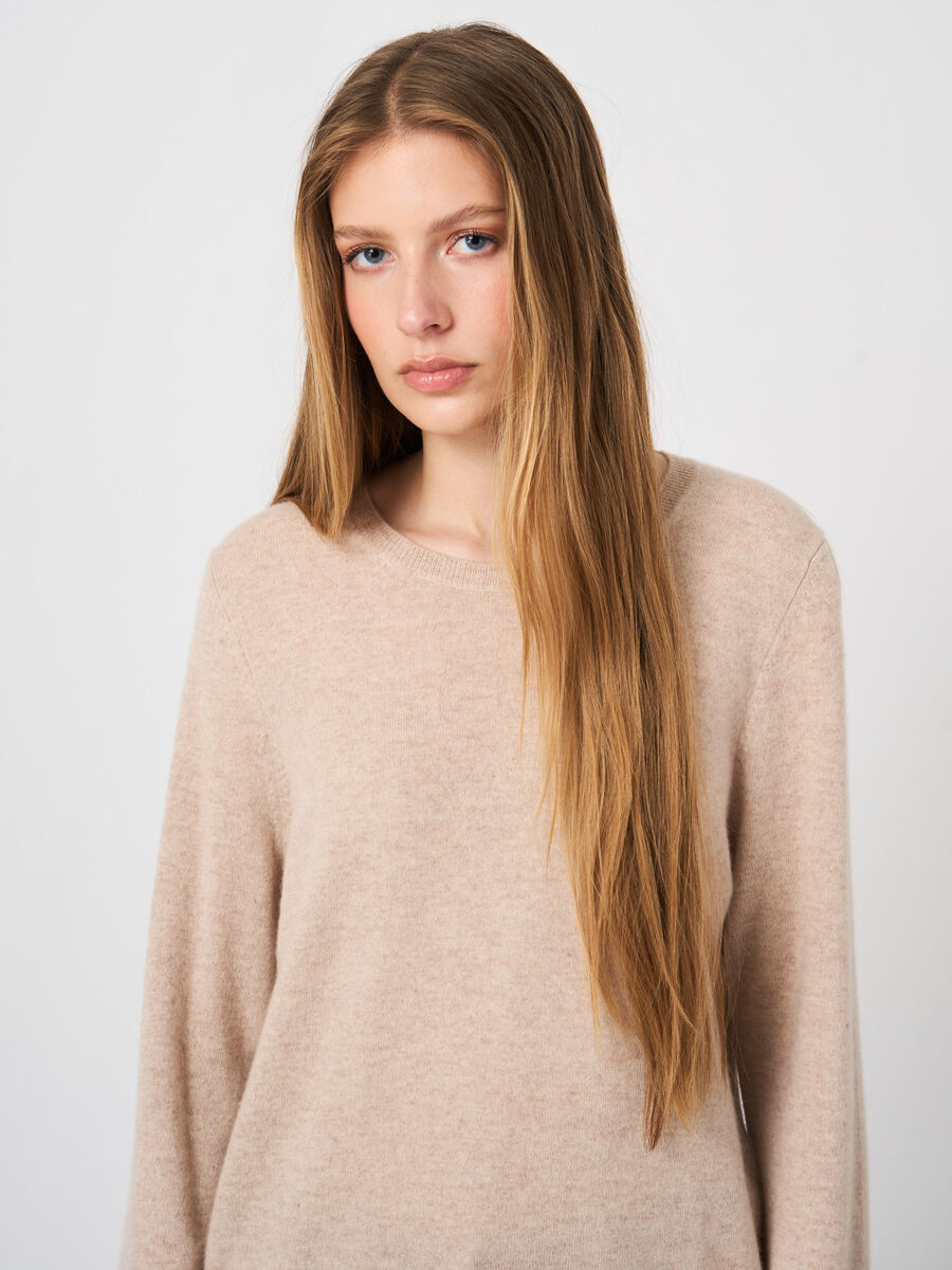 Pull col rond en cachemire biologique image number 0