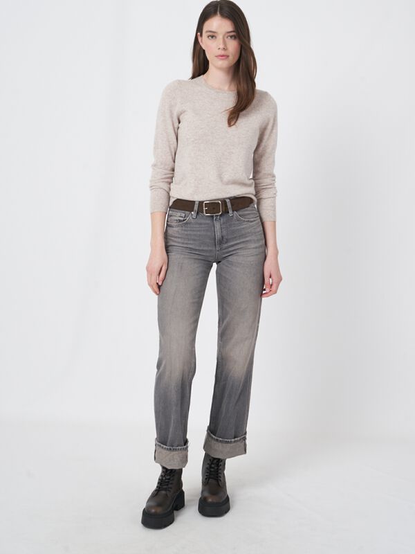 Pull col rond en cachemire biologique image number 4