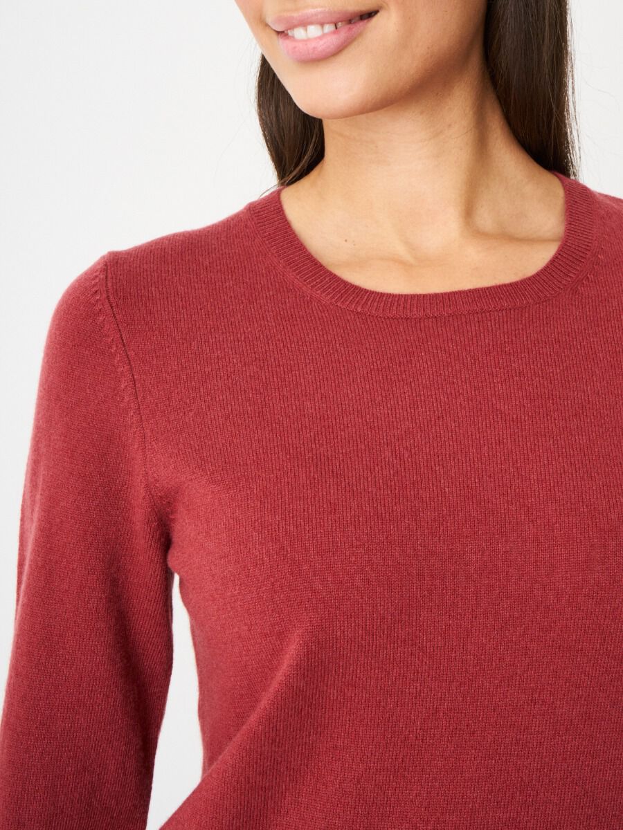 Basic organic cashmere sweater with round neckline image number 111