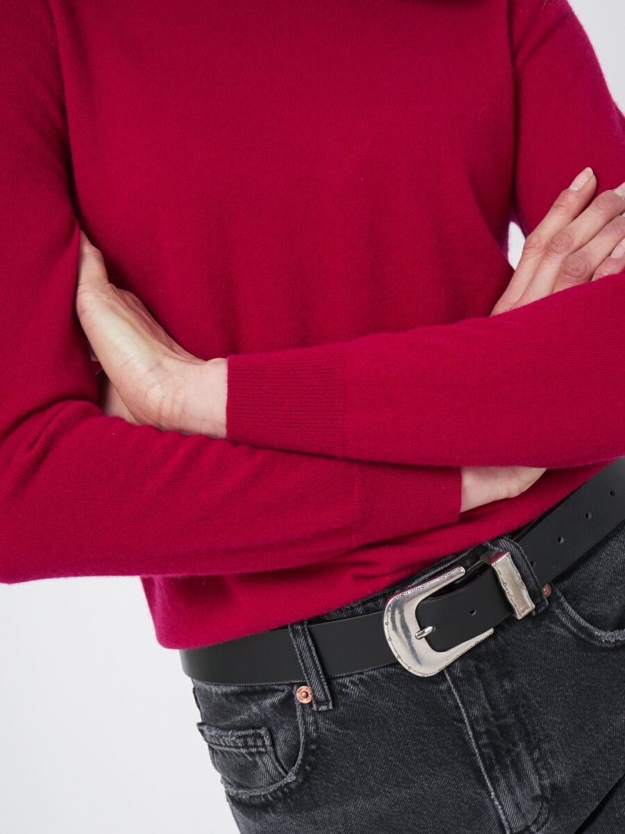 Pull col rond en cachemire biologique image number 2