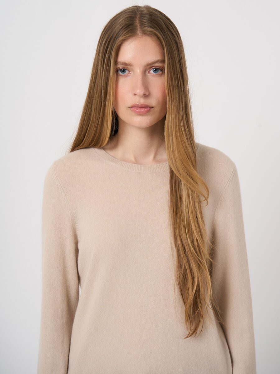 Basic-Bio-Kaschmir-Pullover mit Rundhalsausschnitt image number 0