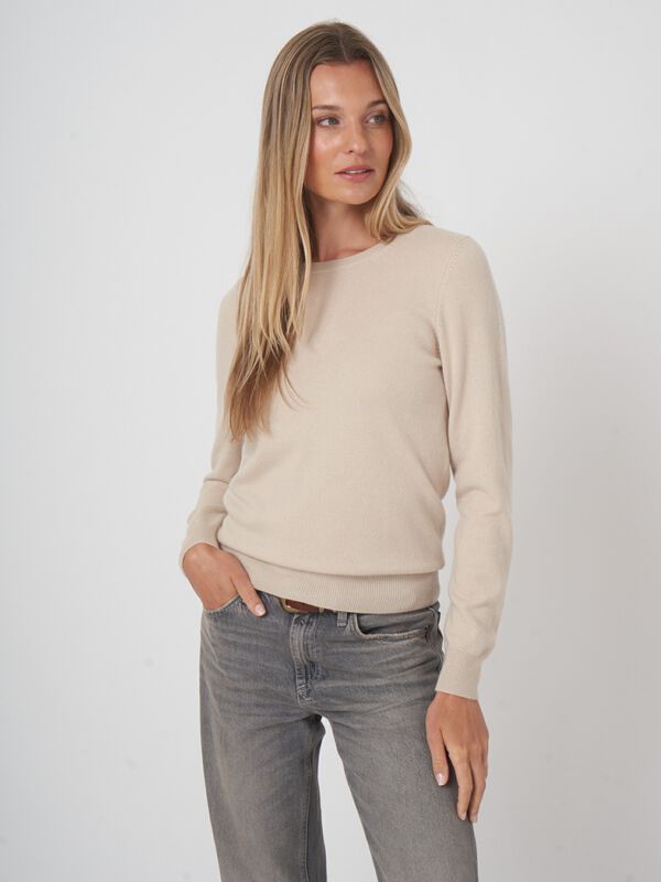 Basic-Bio-Kaschmir-Pullover mit Rundhalsausschnitt image number 3