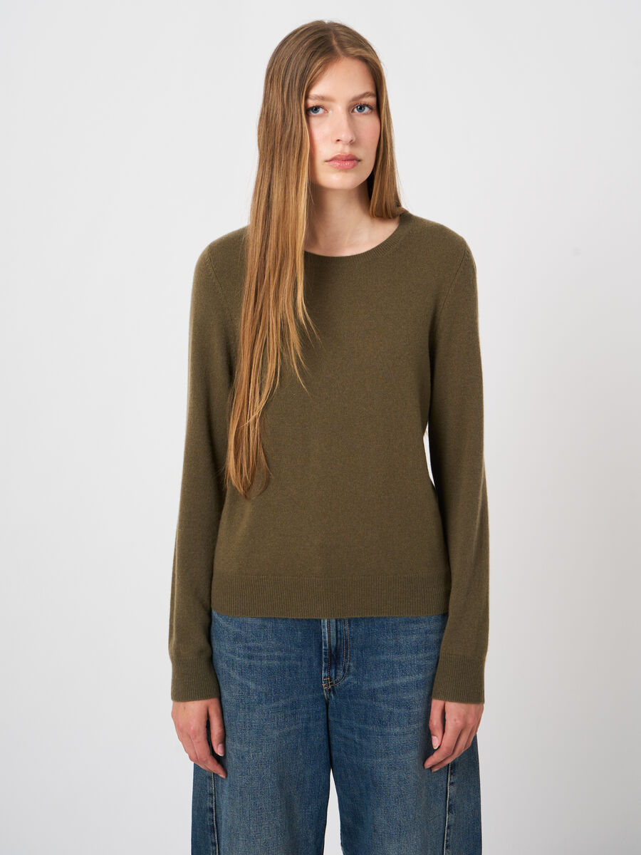 Organic Cashmere Round-Neck Sweater image number 1