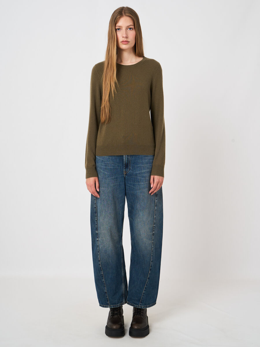 Organic Cashmere Round-Neck Sweater image number 2