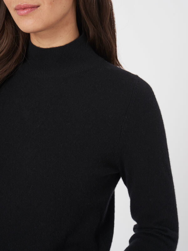Cashmere trui met opstaande kraag image number 2