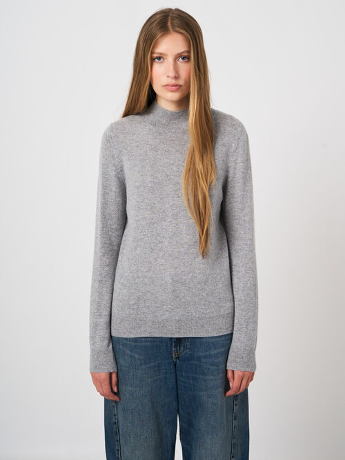 Feinstrickpullover aus Bio-Kaschmir mit geripptem Stehkragen