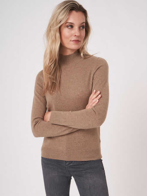 Organic cashmere sweater with ribbed stand collar