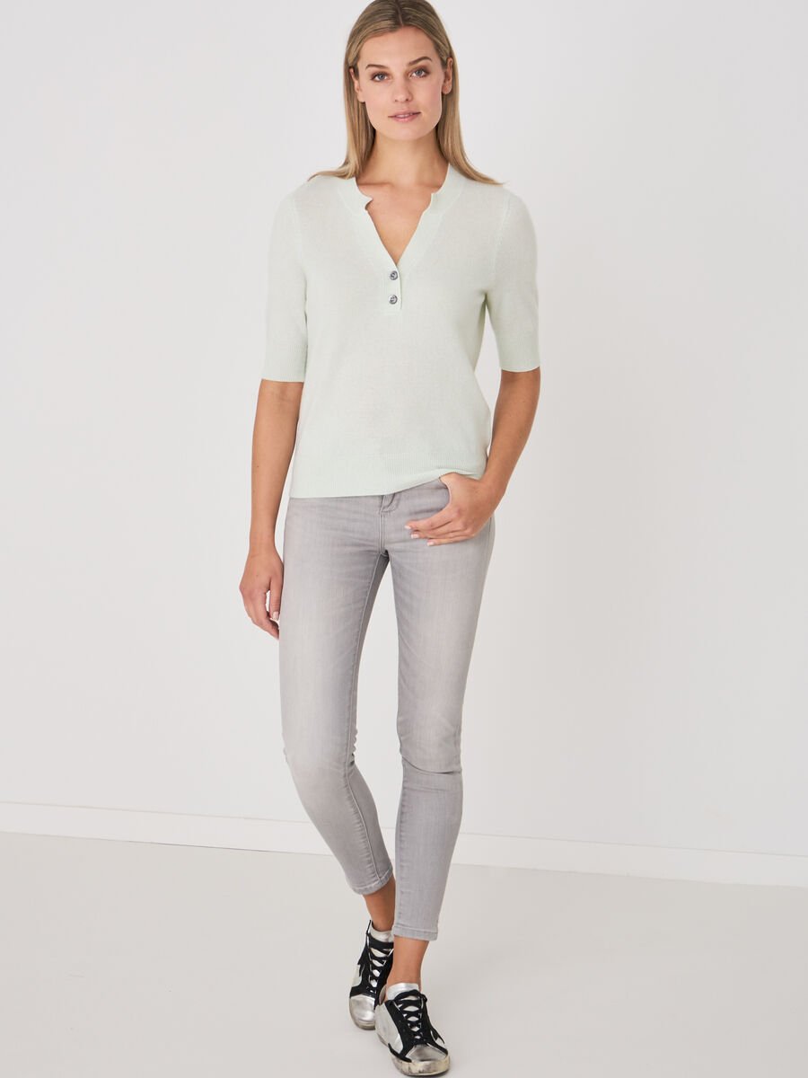 Trui met korte mouwen en een gespleten ronde hals image number 3