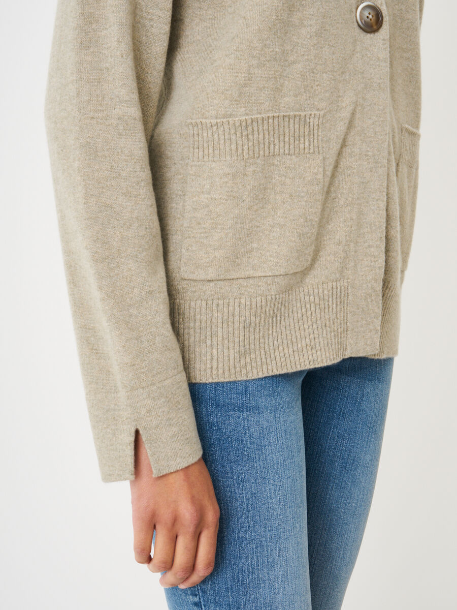 Organisch cashmere vest met voorzakjes image number 2