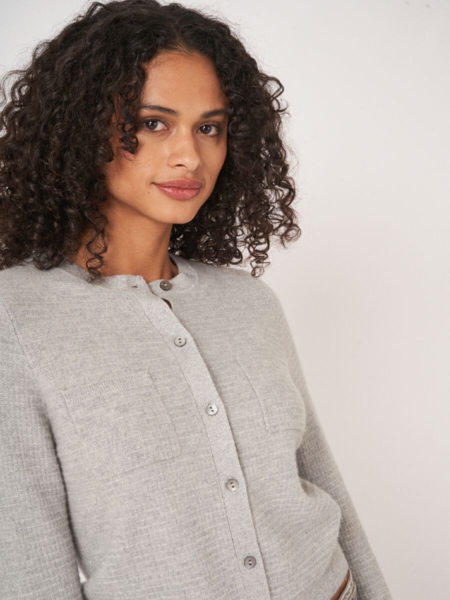 Textured cashmere cardigan with breast pockets image number 0