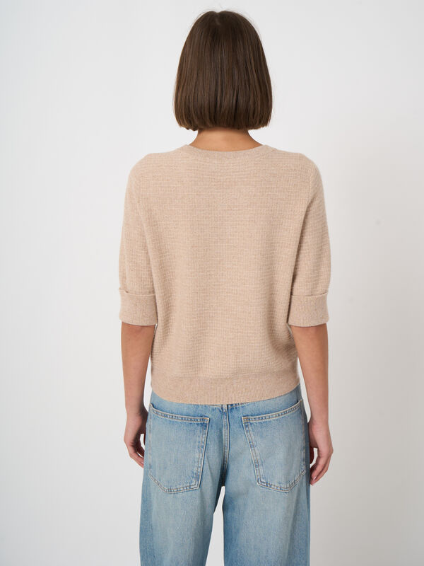 Texturiertes Kurzarm-Kaschmir-Pullover mit Lurex image number 3