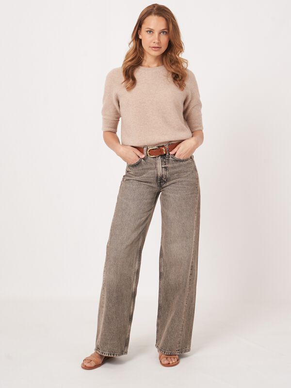 Texturiertes Kurzarm-Kaschmir-Pullover mit Lurex image number 7