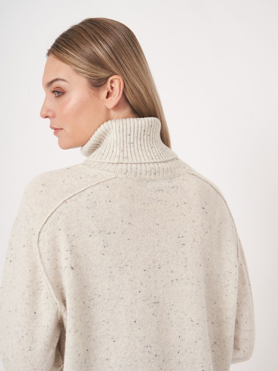 Boxy coltrui van duurzaam kasjmier met tweed-effect image number 4