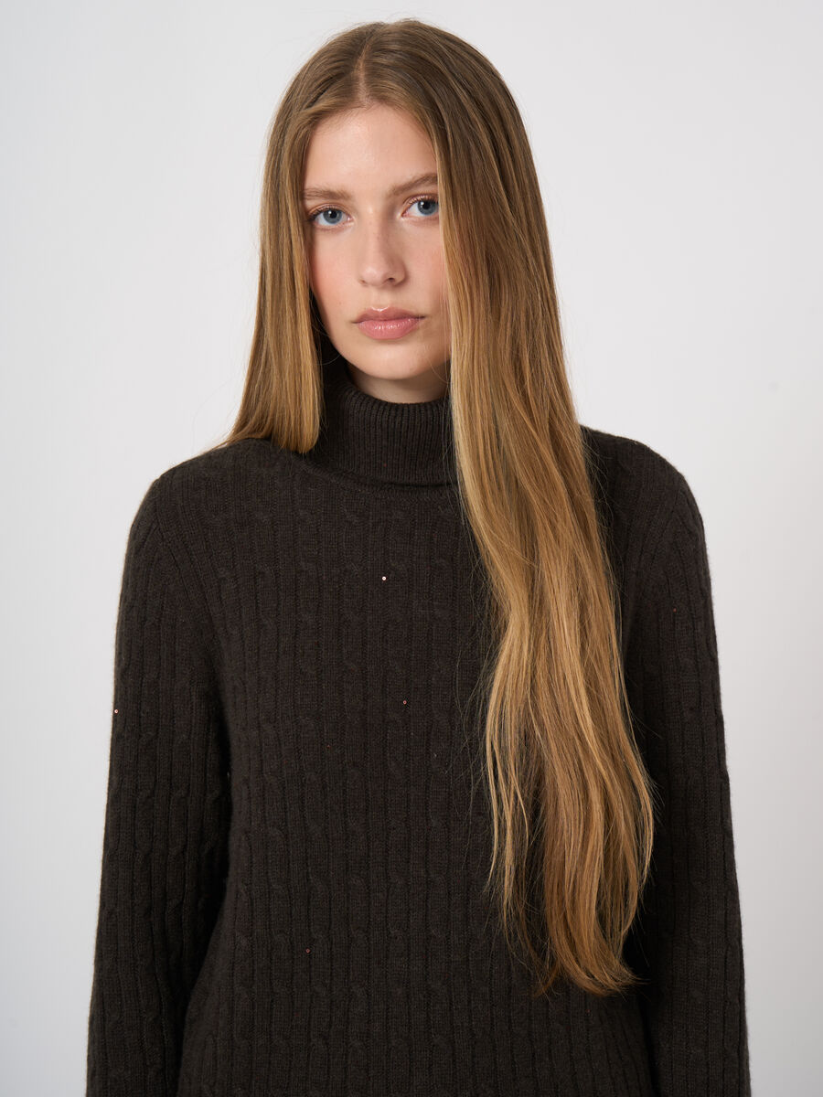 Kaschmir-Rollkragenpullover mit Zopfmuster und Lurex image number 0
