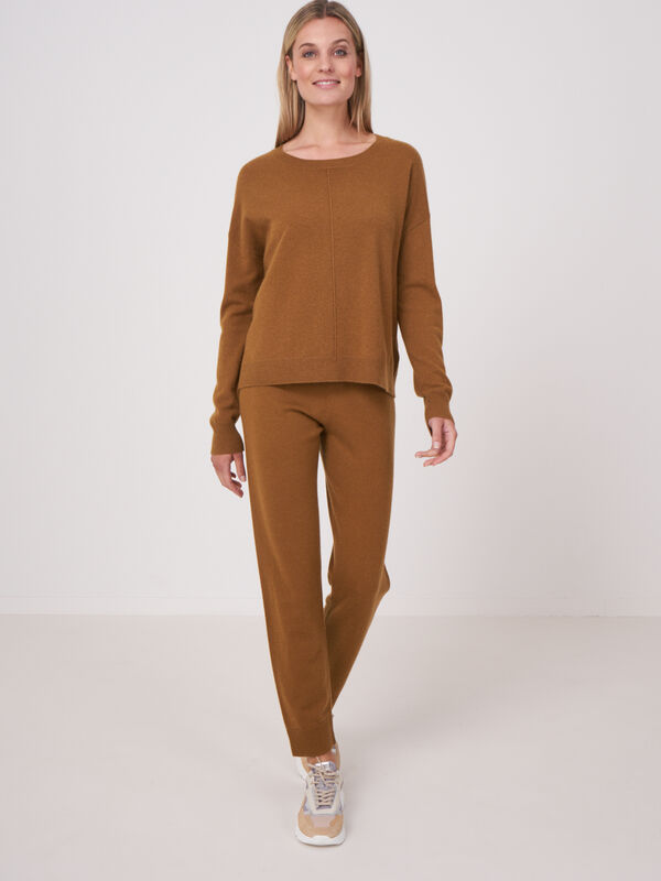 Casual cashmere trui met geribde boothals image number 3