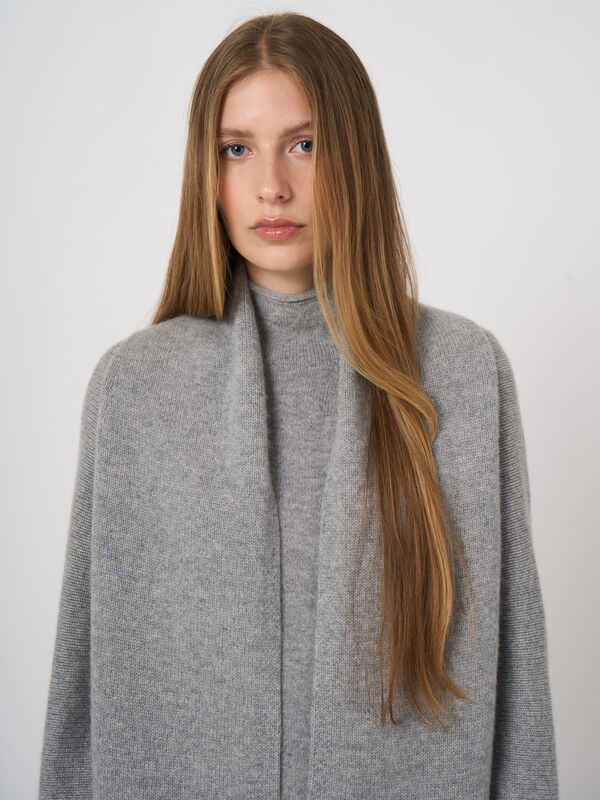 Shawl-Collar Organic Cashmere Cardigan image number 2